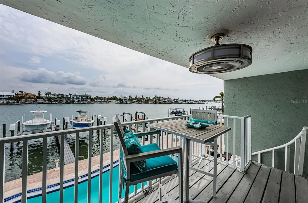 2515 Bay Boulevard Indian Rocks Beach FL 33785