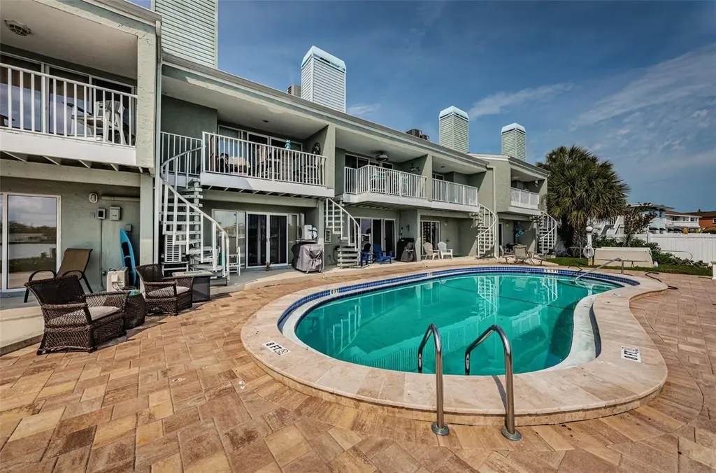 2515 Bay Boulevard Indian Rocks Beach FL 33785