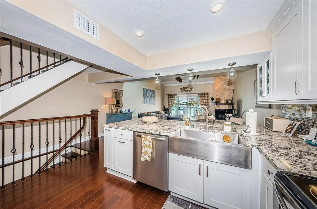 2515 Bay Boulevard Indian Rocks Beach FL 33785