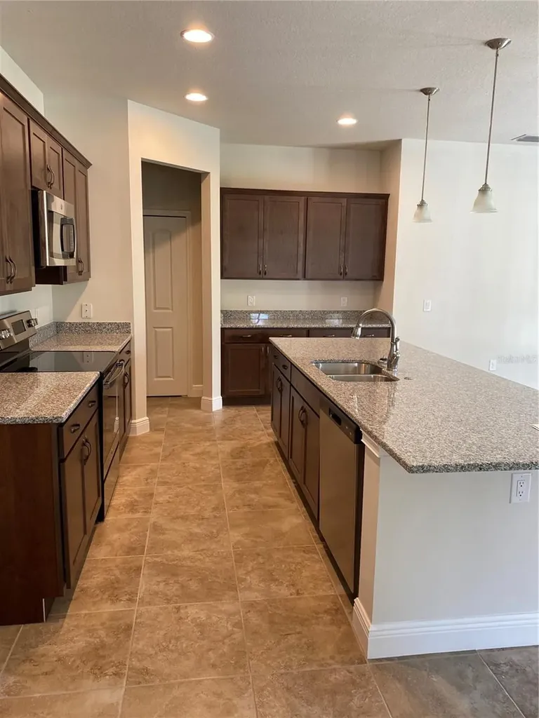 1220 Gantry Road North Port FL 34288