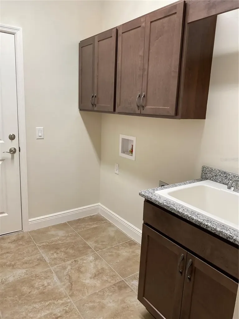 1220 Gantry Road North Port FL 34288
