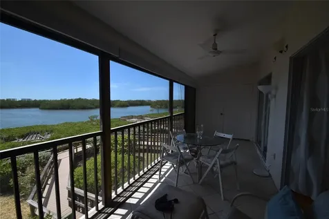 1512 Pelican Point Drive Sarasota FL 34231