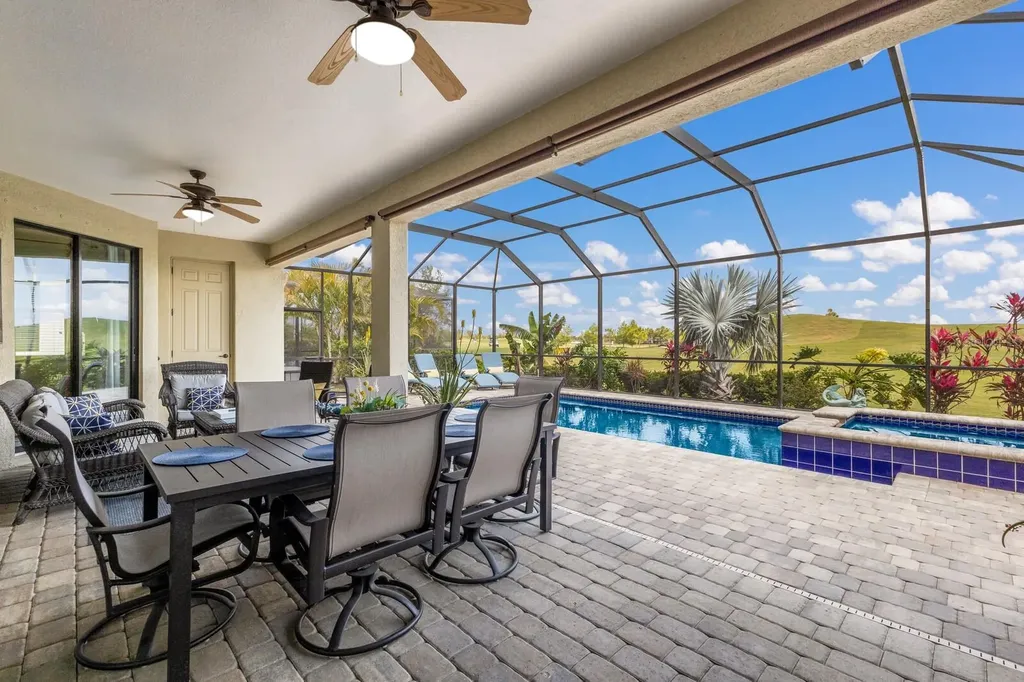 5917 Cessna Run Lakewood Ranch FL 34211