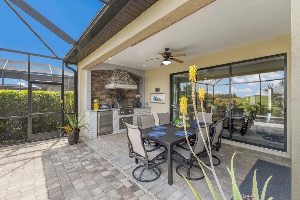 5917 Cessna Run Lakewood Ranch FL 34211