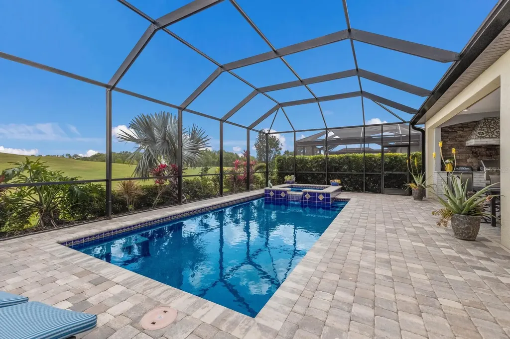 5917 Cessna Run Lakewood Ranch FL 34211