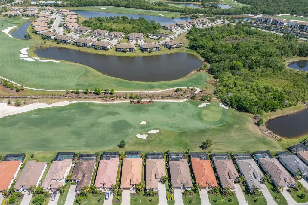 5917 Cessna Run Lakewood Ranch FL 34211