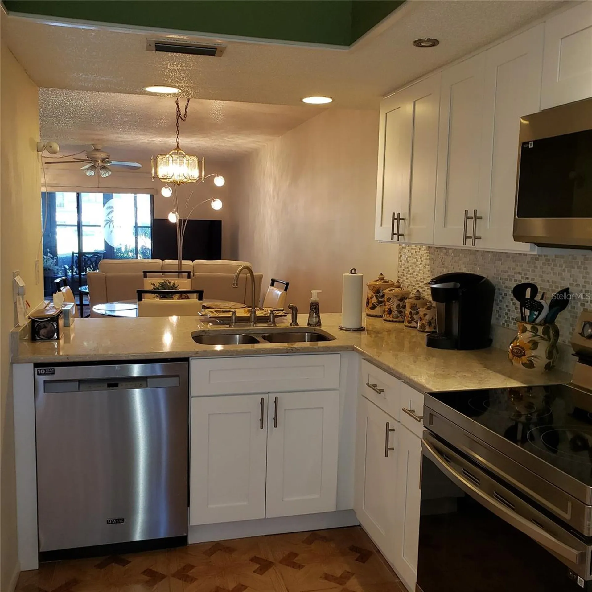 113 Nina Way Oldsmar FL 34677