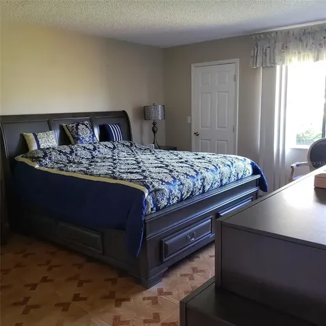 113 Nina Way Oldsmar FL 34677