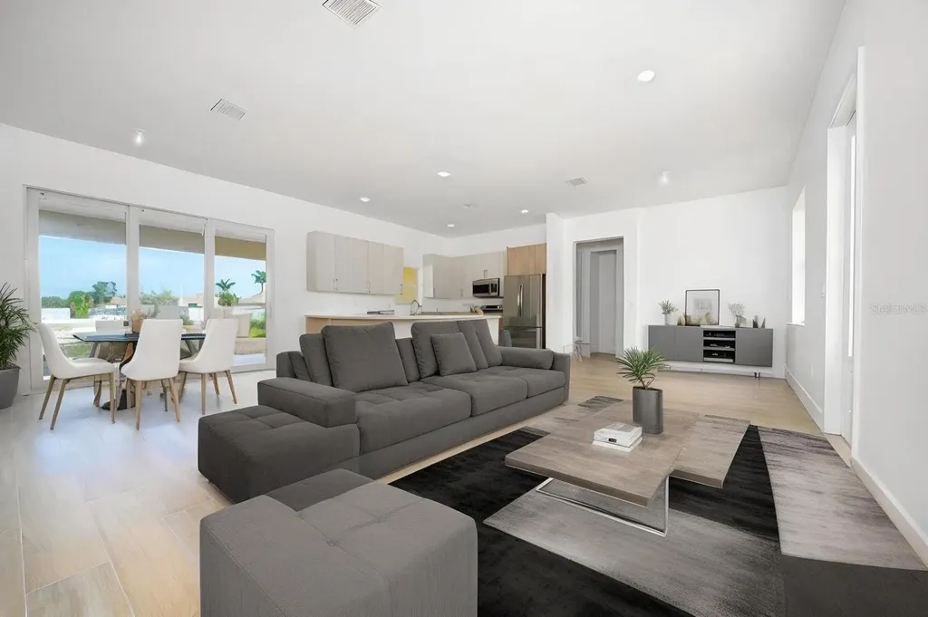 15261 Brainbridge Circle Port Charlotte FL 33981