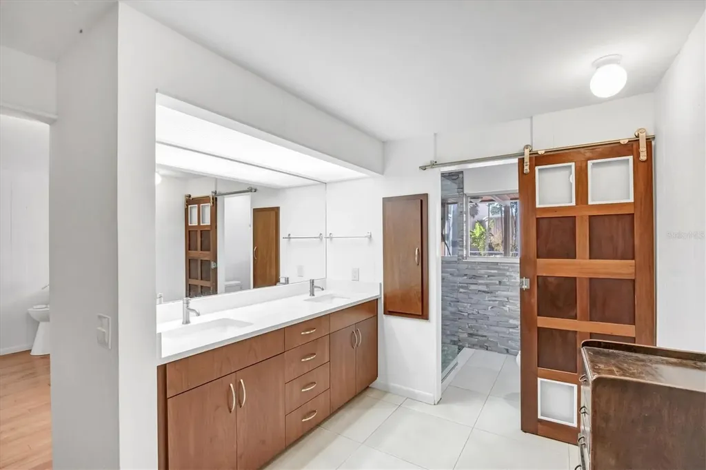 448 58th Street Sarasota FL 34243