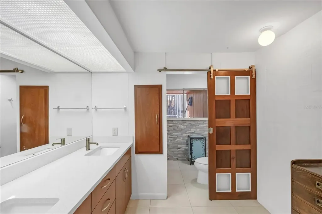 448 58th Street Sarasota FL 34243