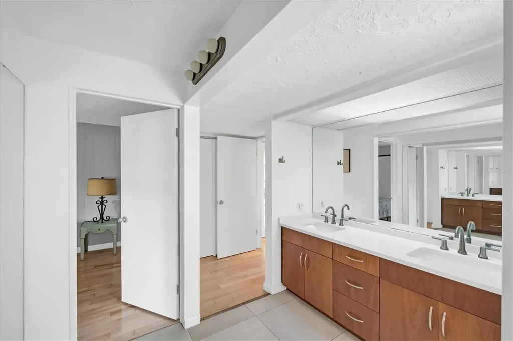 448 58th Street Sarasota FL 34243