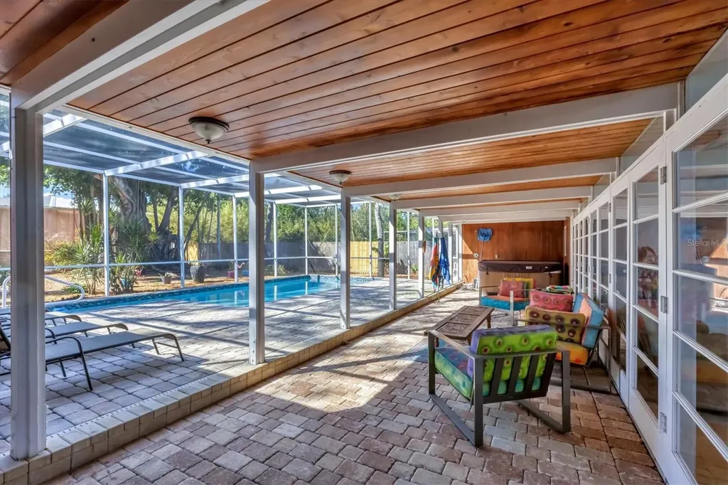 448 58th Street Sarasota FL 34243