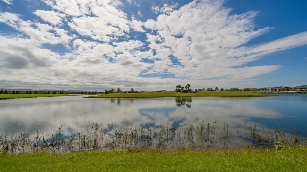 5624 Palmer Circle Bradenton FL 34211