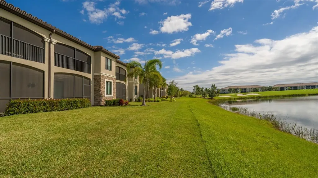 5624 Palmer Circle Bradenton FL 34211