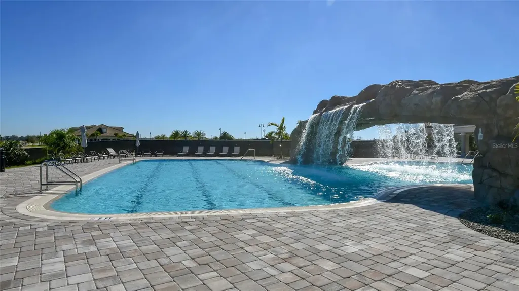 5624 Palmer Circle Bradenton FL 34211