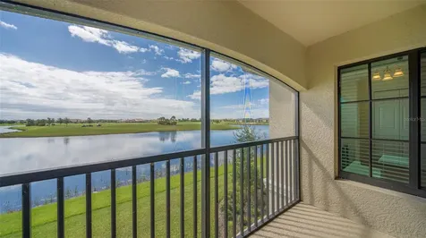 5624 Palmer Circle Bradenton FL 34211