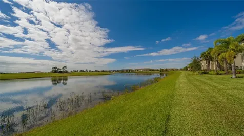 5624 Palmer Circle Bradenton FL 34211