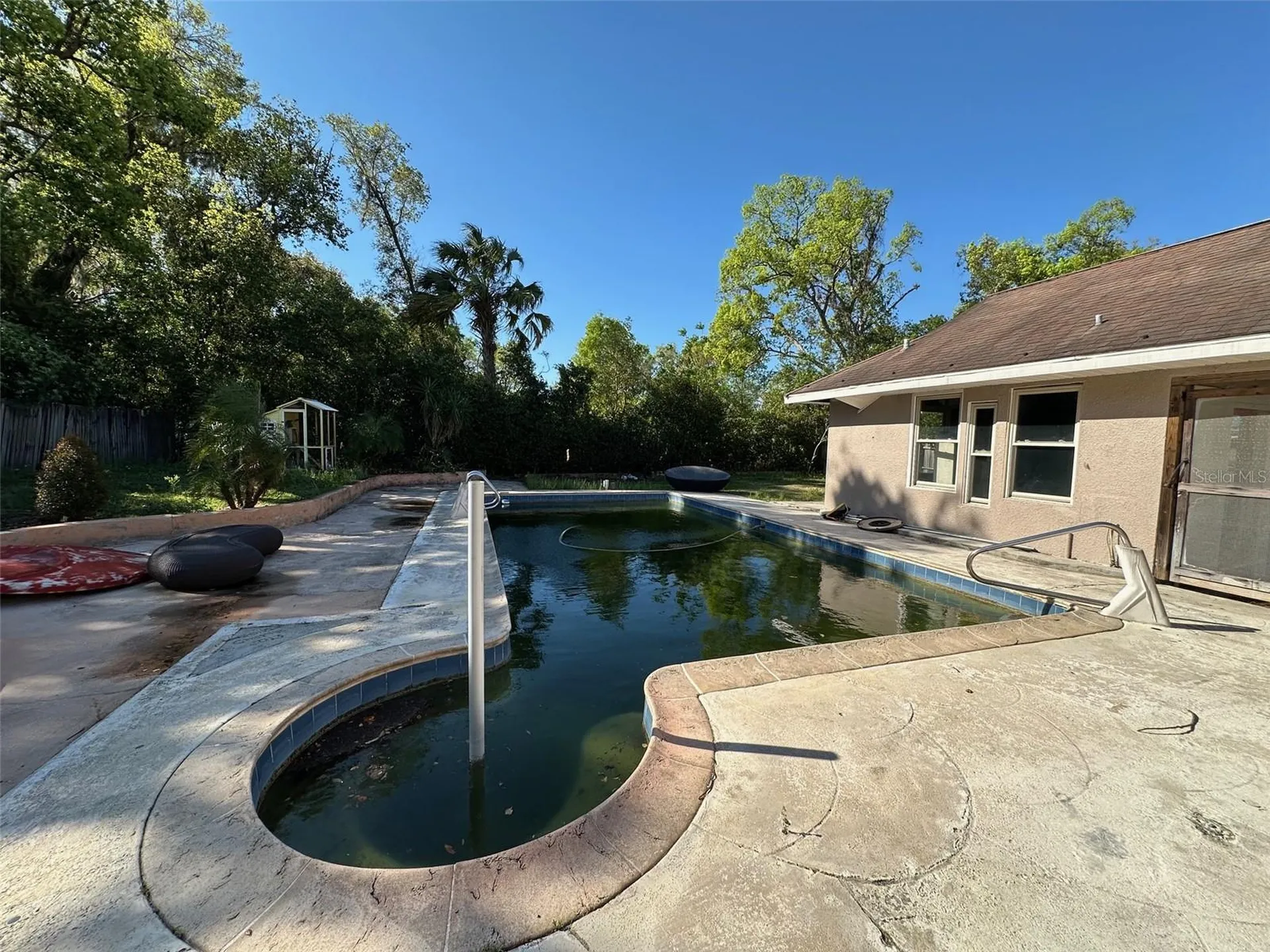 138 W Stetson Avenue Deland FL 32720