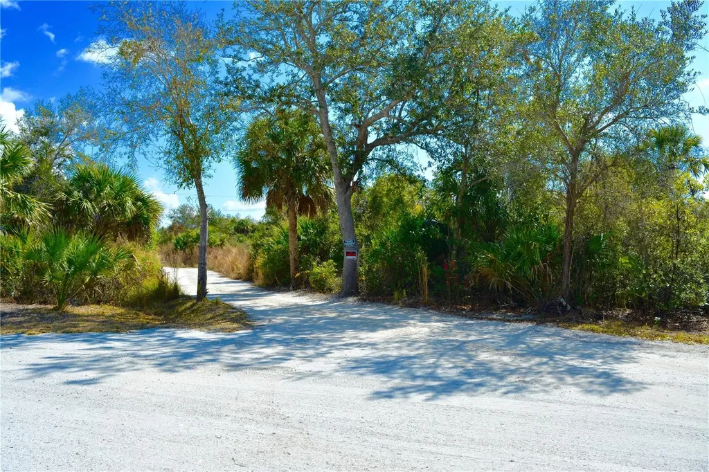 27195 Lowry Avenue Punta Gorda FL 33983