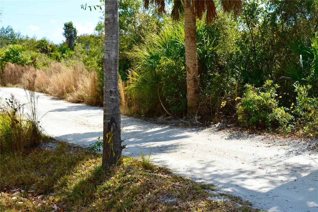 27195 Lowry Avenue Punta Gorda FL 33983