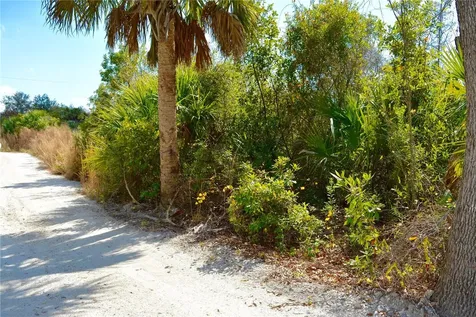 27195 Lowry Avenue Punta Gorda FL 33983