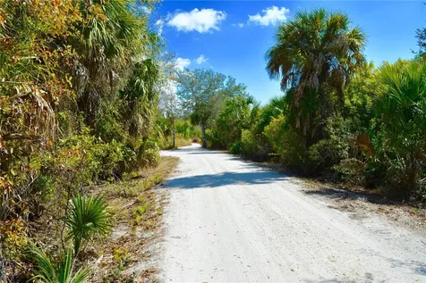 27195 Lowry Avenue Punta Gorda FL 33983