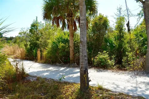 27195 Lowry Avenue Punta Gorda FL 33983