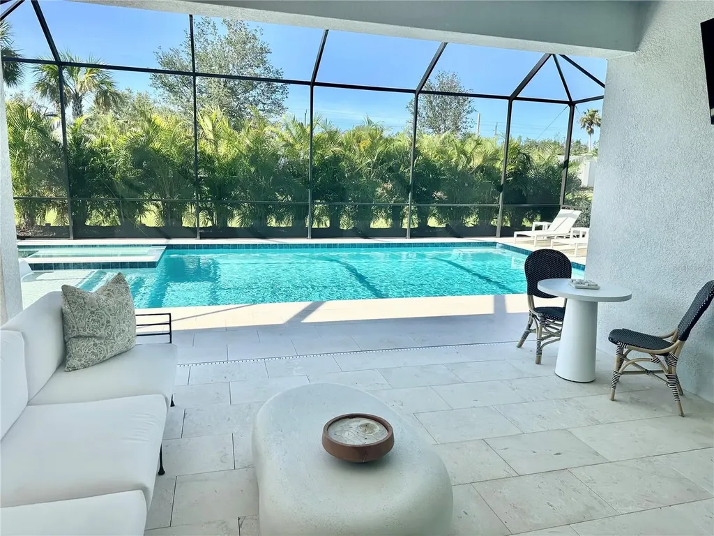 8163 Redonda Loop Lakewood Ranch FL 34202
