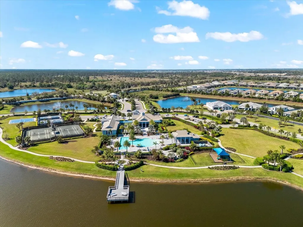 8163 Redonda Loop Lakewood Ranch FL 34202