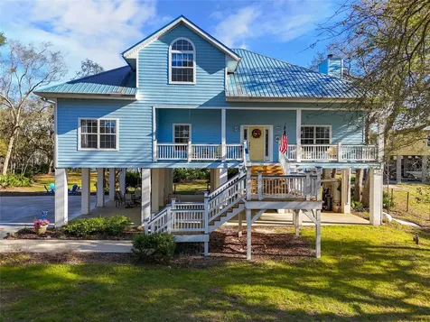 8299 Riverview Road Fanning Springs FL 32693
