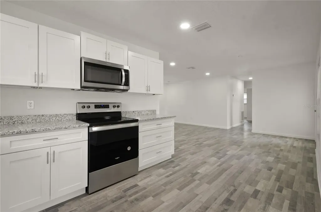 4385 Cassius Street Orlando FL 32811