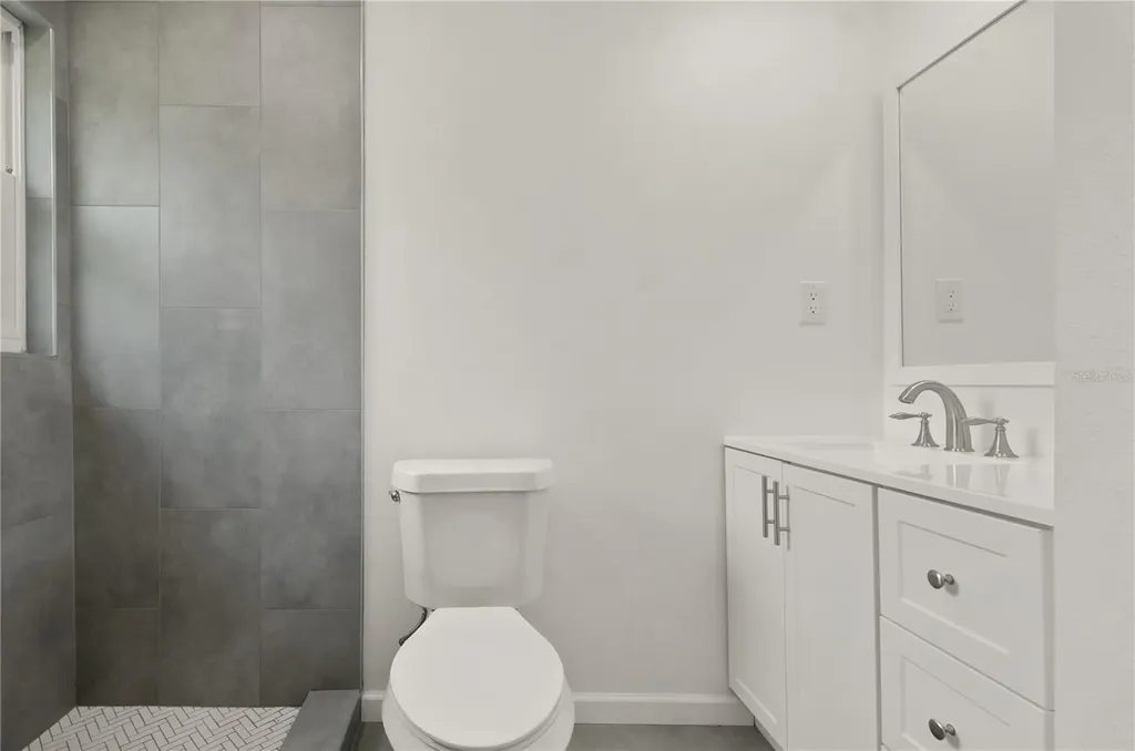 4385 Cassius Street Orlando FL 32811