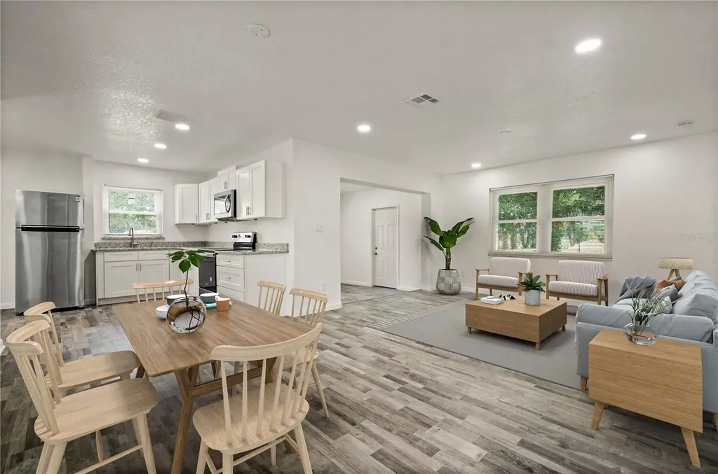 4385 Cassius Street Orlando FL 32811