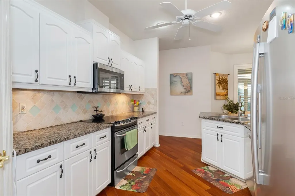18241 Autumn Lake Boulevard Hudson FL 34667