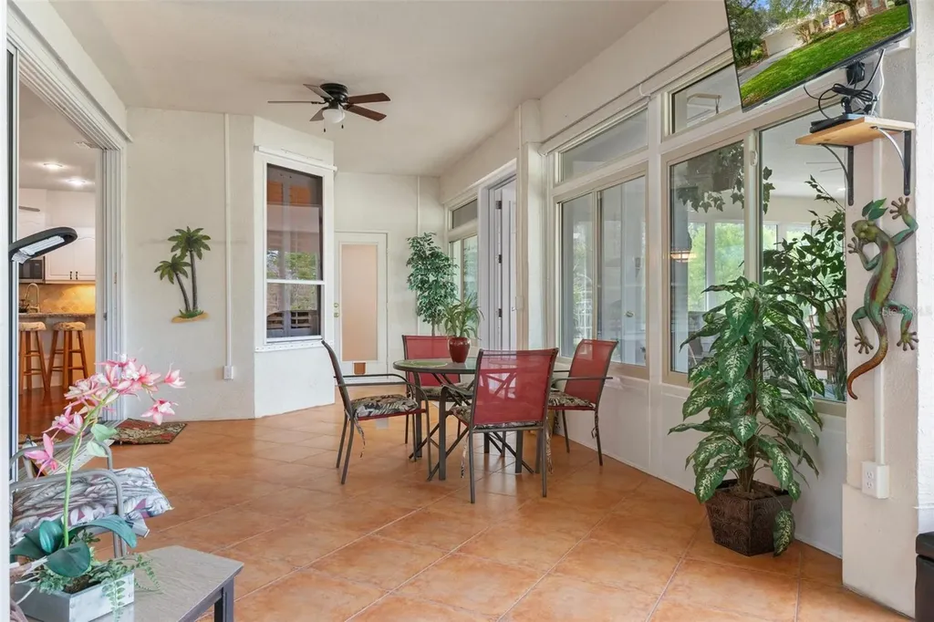 18241 Autumn Lake Boulevard Hudson FL 34667