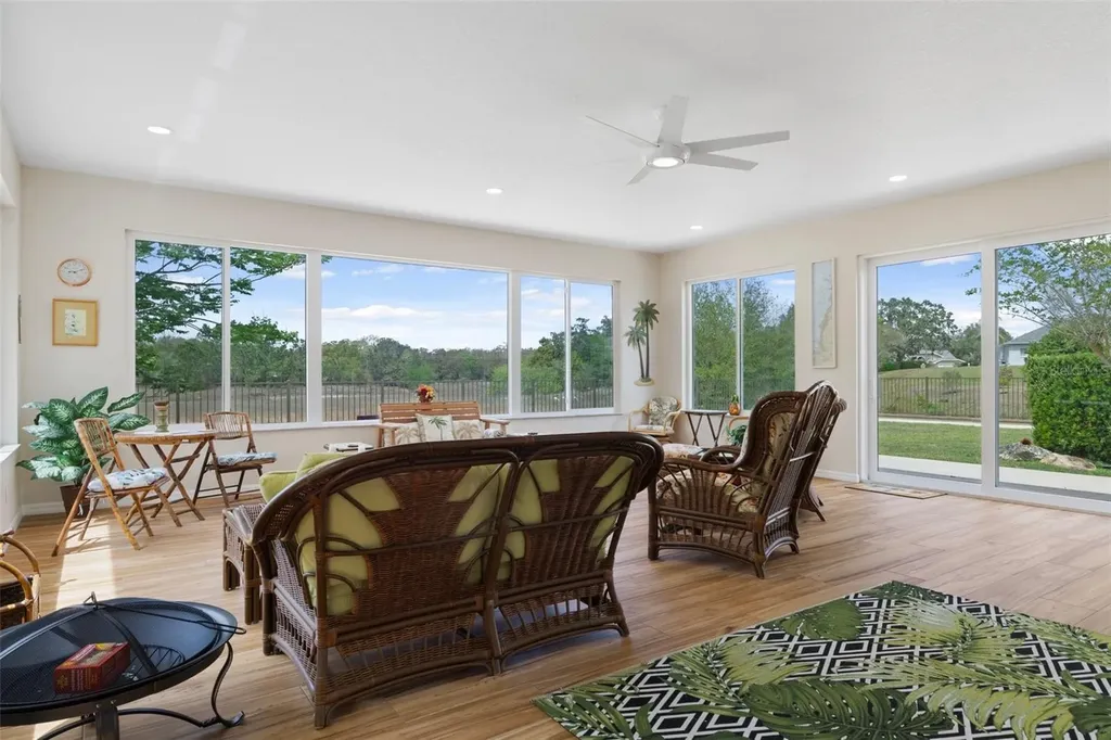18241 Autumn Lake Boulevard Hudson FL 34667