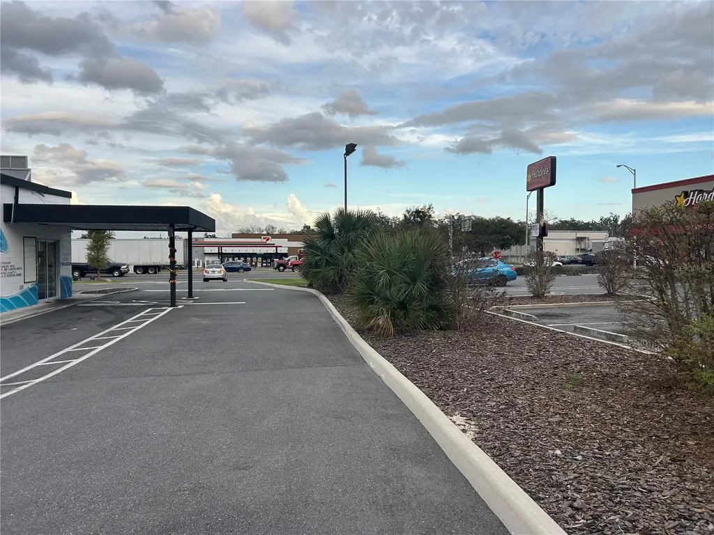 920 N Pine Avenue Ocala FL 34475