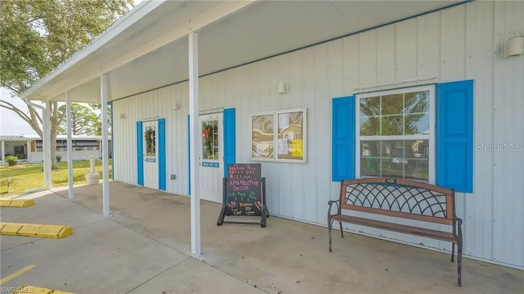 1329 Trout Punta Gorda FL 33950