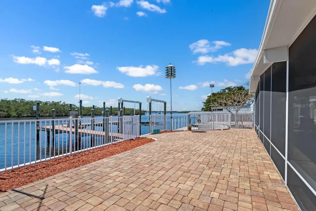 109 Carmelina Street Ruskin FL 33570