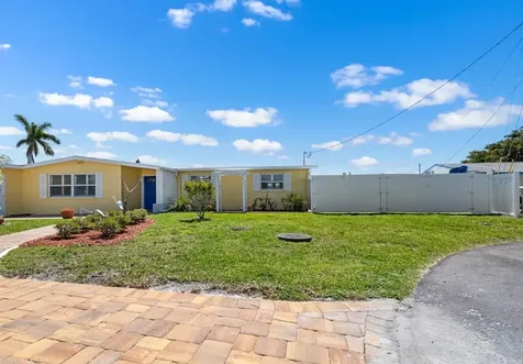 109 Carmelina Street Ruskin FL 33570
