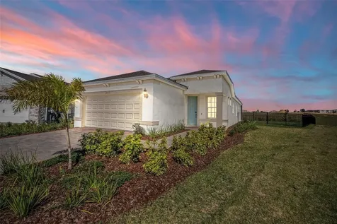 2853 Purple Meadow Court Minneola FL 34715