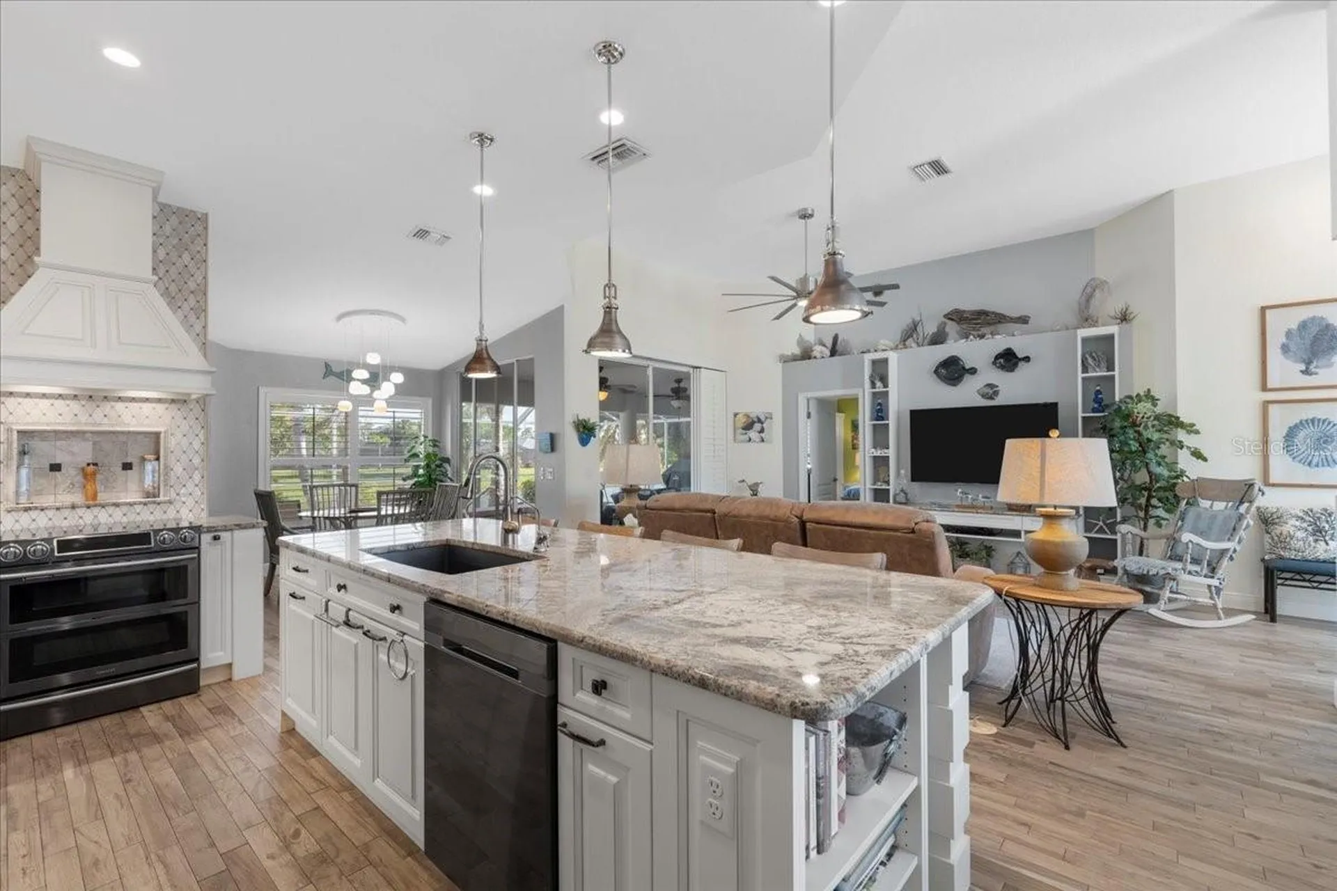 1091 Rotonda Circle Rotonda West FL 33947