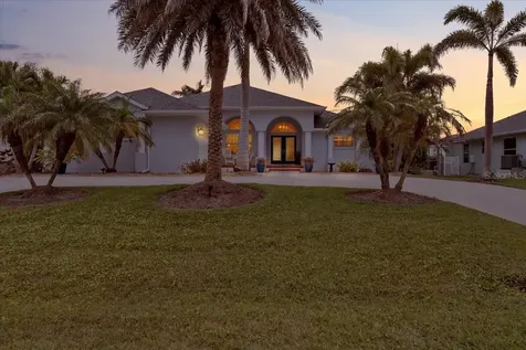 1091 Rotonda Circle Rotonda West FL 33947