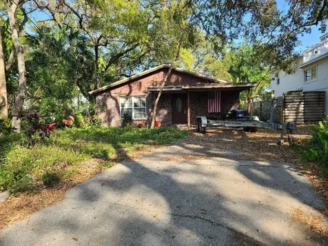 6202 S Elberon Street Tampa FL 33611