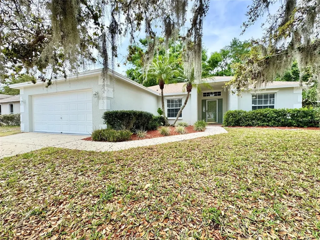 5880 Driftwood Drive Winter Haven FL 33884
