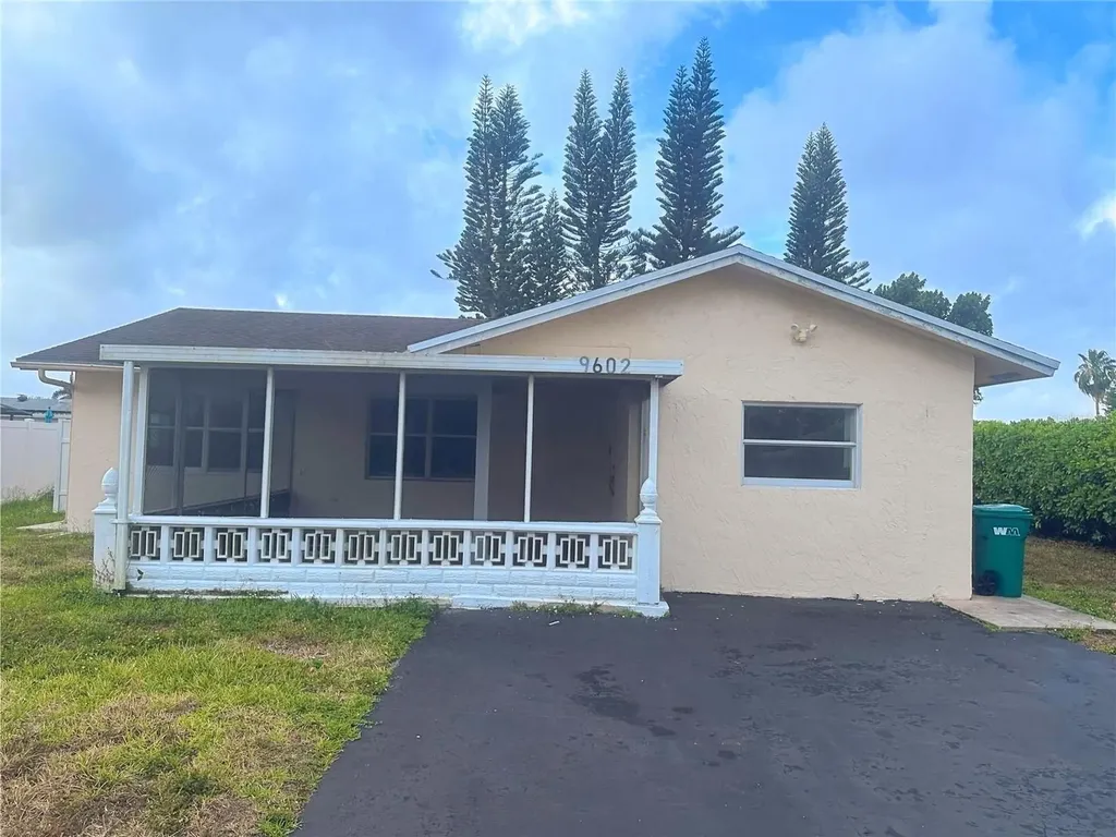 9602 NW 80th Place Tamarac FL 33321