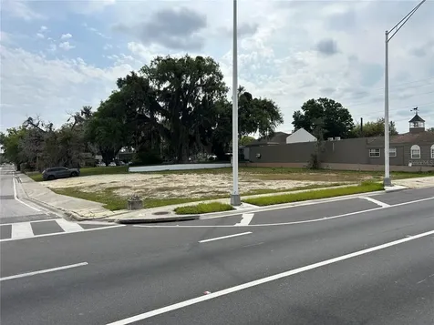 207 S Pine Avenue Ocala FL 34471