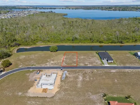 345 Adams View Lane Auburndale FL 33823