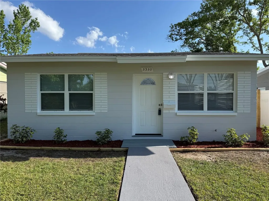 5350 7th Avenue N St Petersburg FL 33710